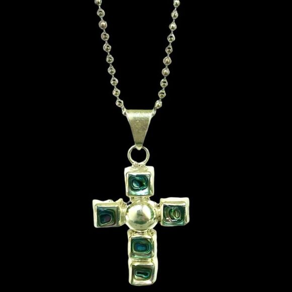 GX# Abalone & Sterling 925 Silver Cross Pendand - Picture 6 of 10
